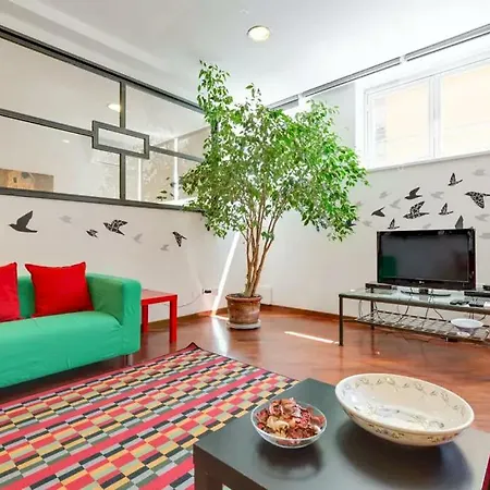 鲁斯科尼公寓 *